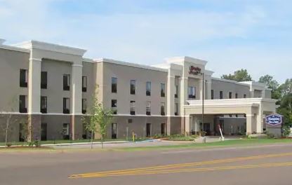 Hampton And Hotel Hope